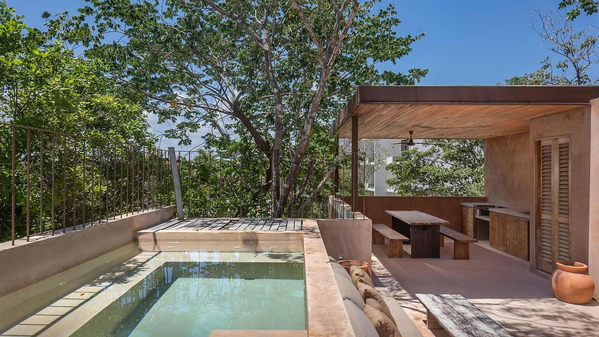 Boho Organic 3Br Villa, Gated Community, Rooftop Tulum